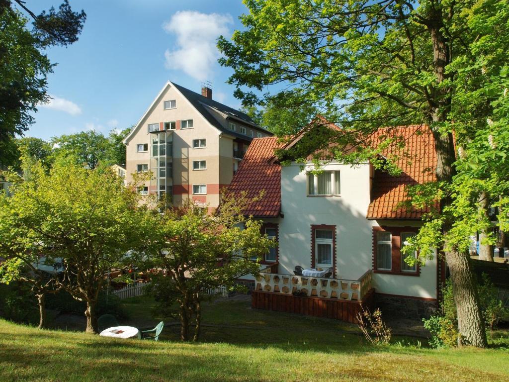 فندق هيرينجسدورففي  Strandhaus Heringsdorf المظهر الخارجي الصورة